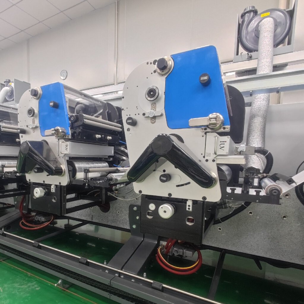 Qualité d’impression flexo des couleurs éclatantes et une netteté parfaite sur tout support