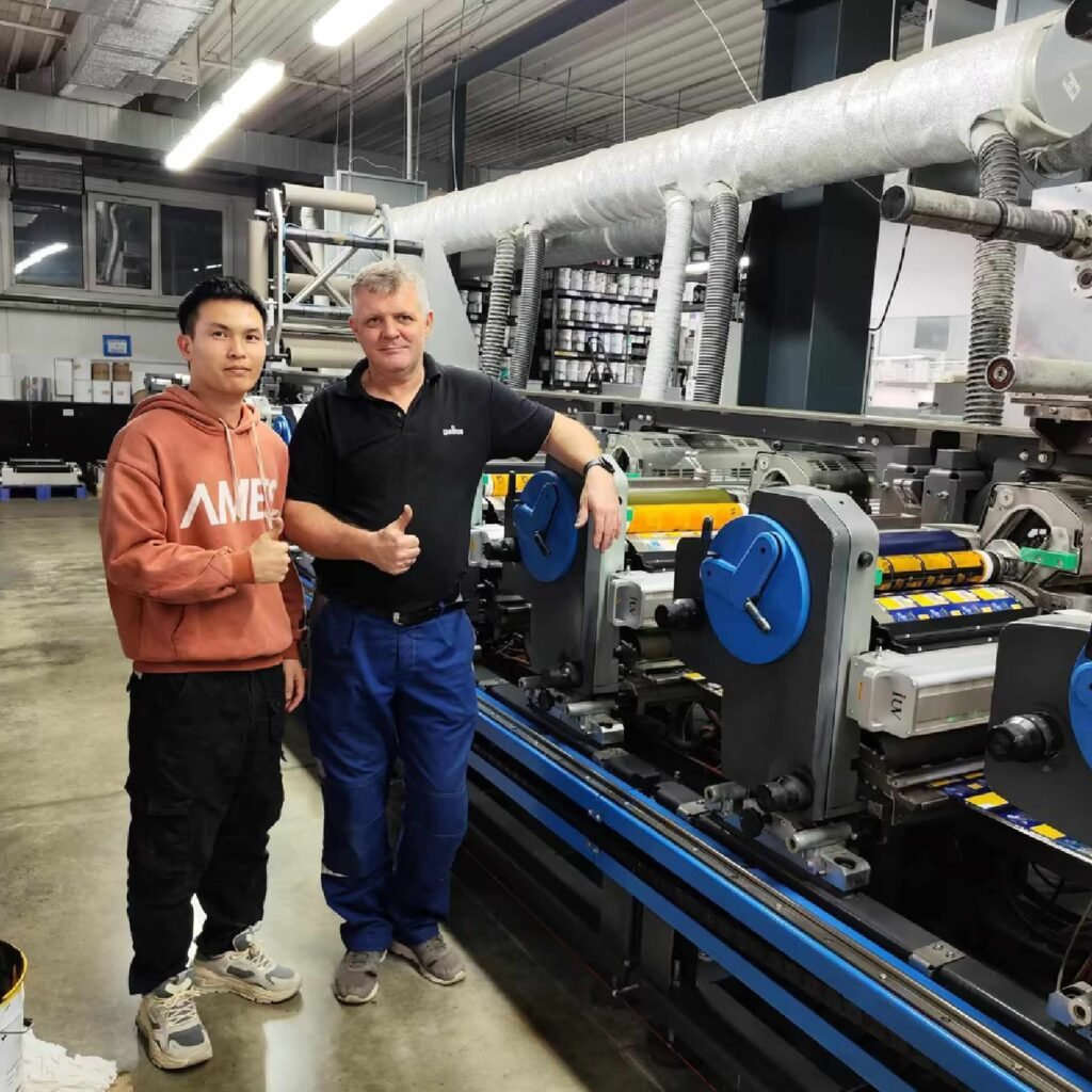 Systèmes LED UV et impression d’étiquettes adhésives rapidité, précision et durabilité des couleurs