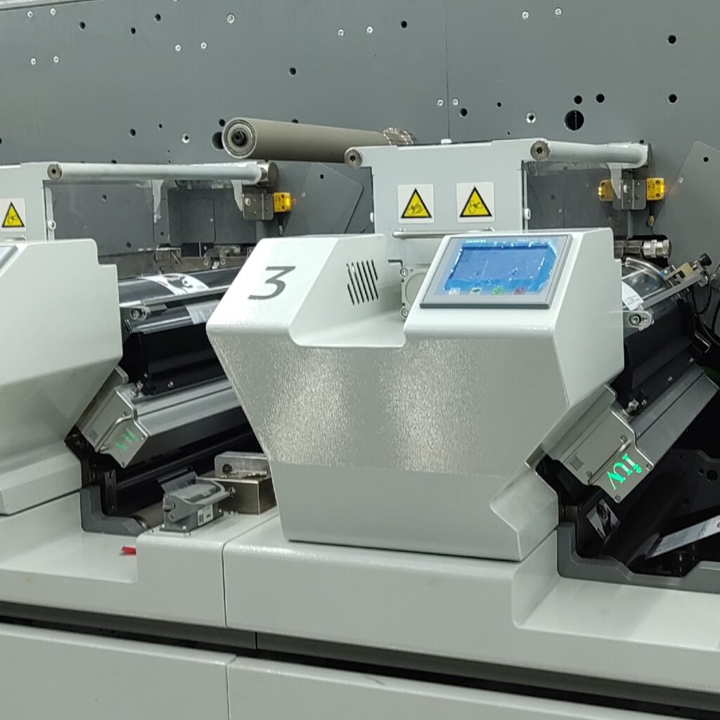 Impression flexo LED et efficacité énergétique : comment réduire les coûts sans sacrifier la qualité