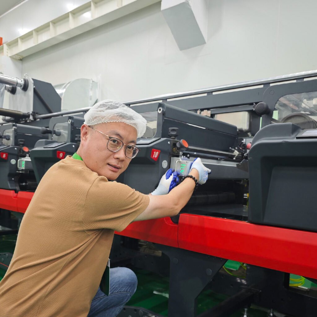 Comment la flexographie LED améliore la qualité d’impression sur films et matériaux non absorbants