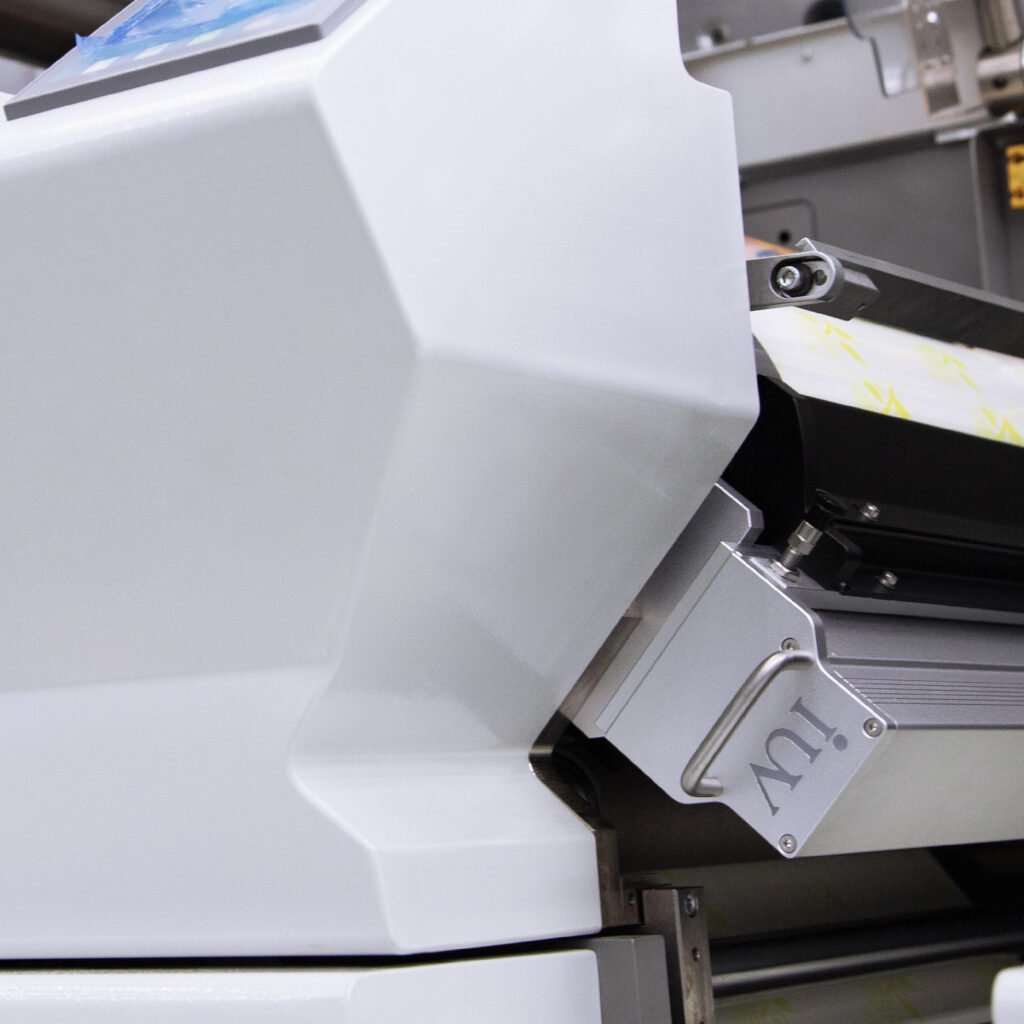 Les avantages du séchage UV dans l’impression flexo couleurs éclatantes et séchage instantané