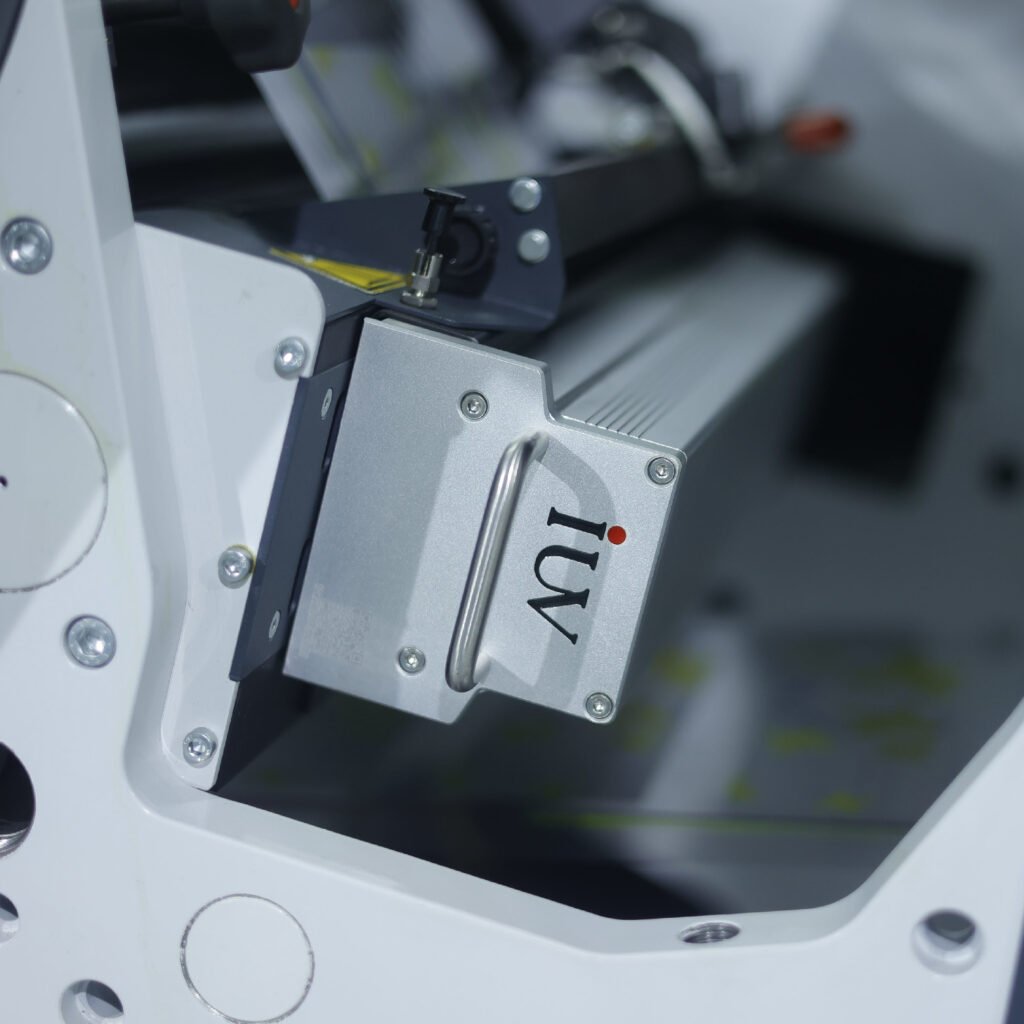 Comment la technologie LED redéfinit la productivité des presses flexographiques modernes