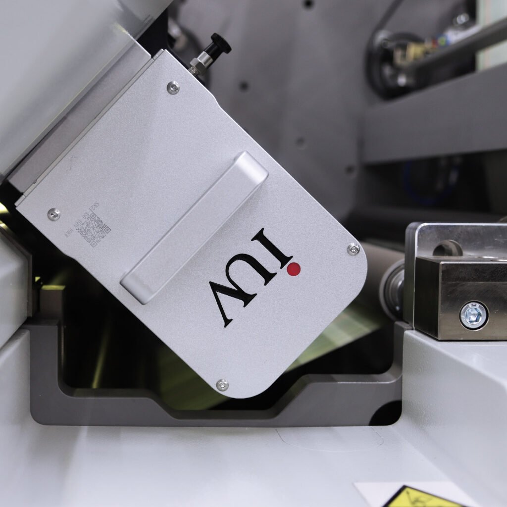 Offset et LED UV haute intensité un duo performant pour un séchage instantané et propre