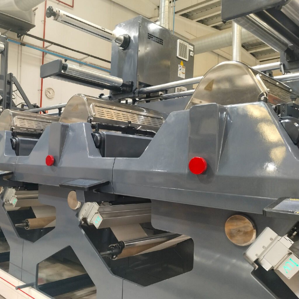 Comment le rétrofit LED UV améliore la productivité des presses flexo à bande étroite