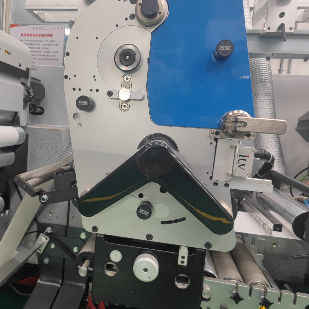 Guide ingénieur intégrer un système UV LED sur une presse à bande étroite existante