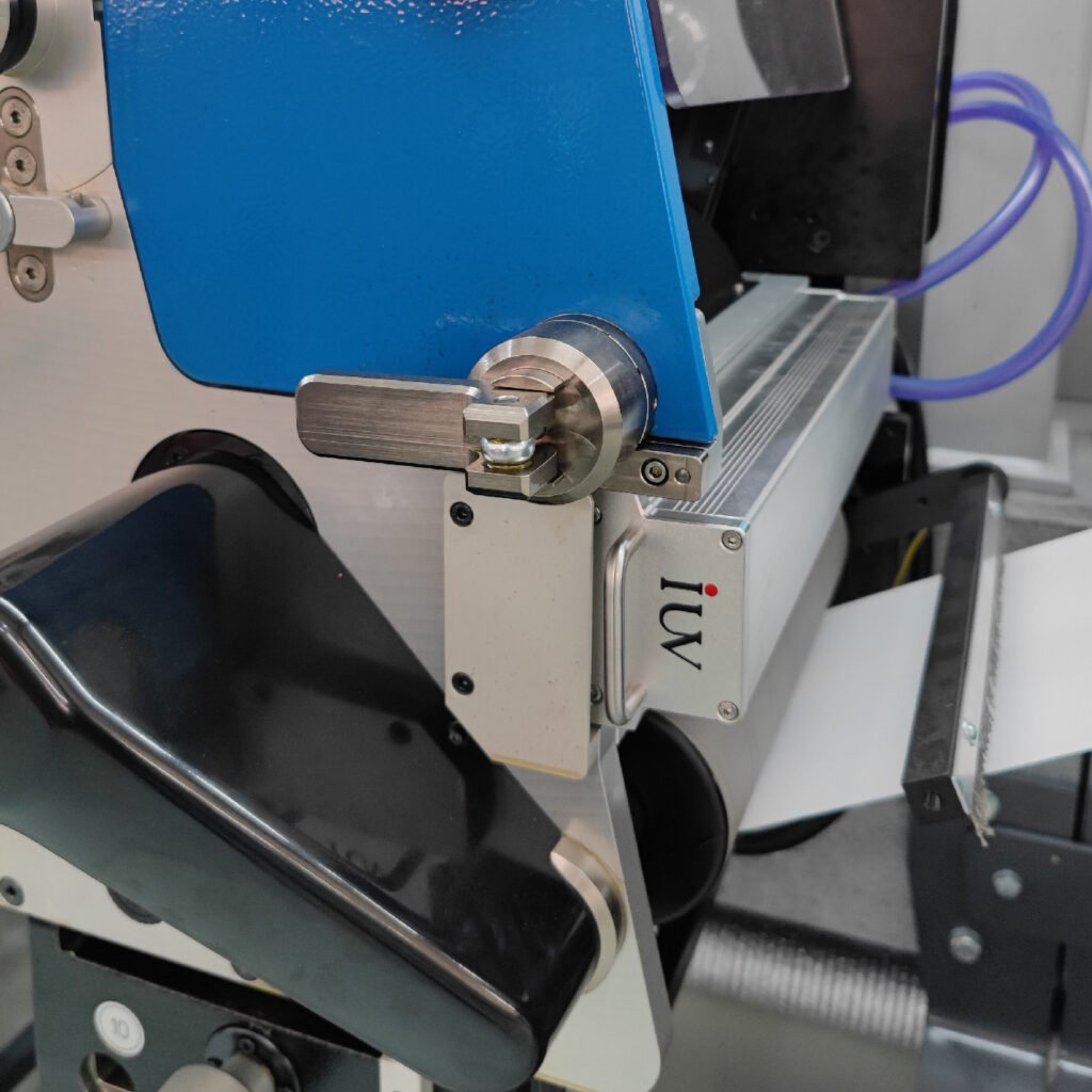 Guide Pratique Comment passer du séchage traditionnel au LED UV sur vos machines d'étiquettes