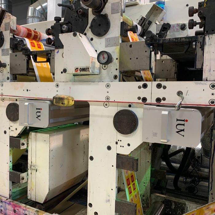 Soluzioni UV LED : comment ces technologies optimisent l’impression d’étiquettes