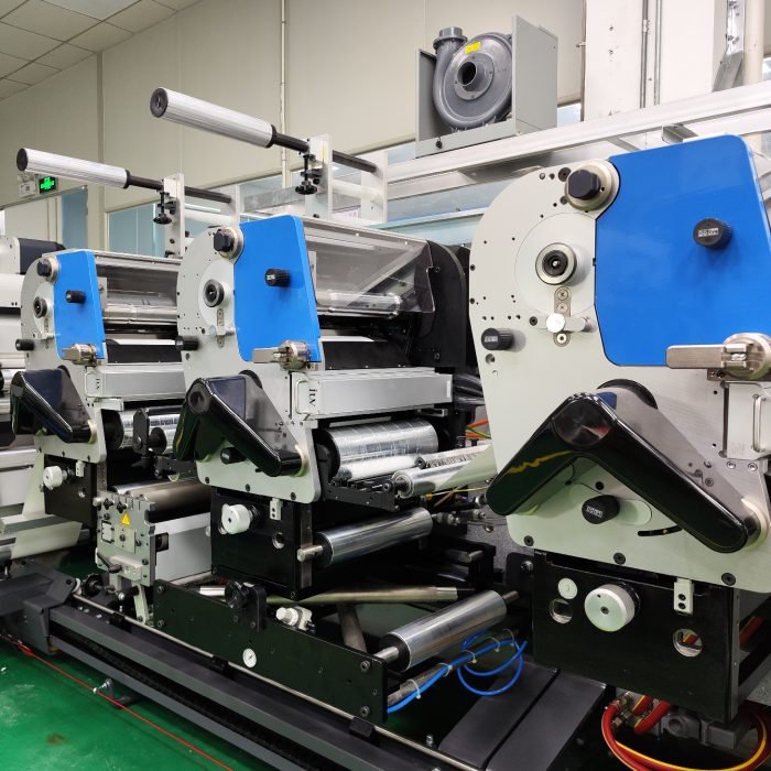 Automatisation des opérations d’impression UV comment les systèmes LED transforment la production d’étiquettes