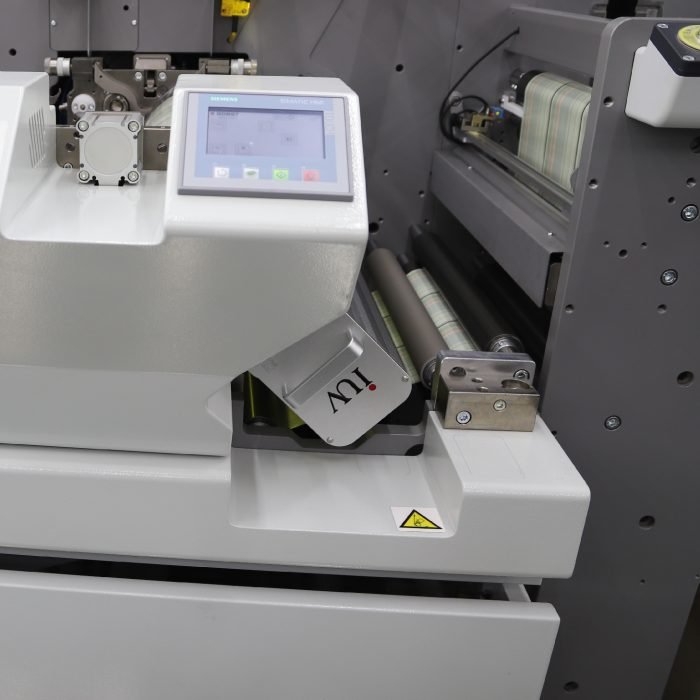 L’évolution du durcissement UV dans l’impression commerciale vers plus d’efficacité énergétique