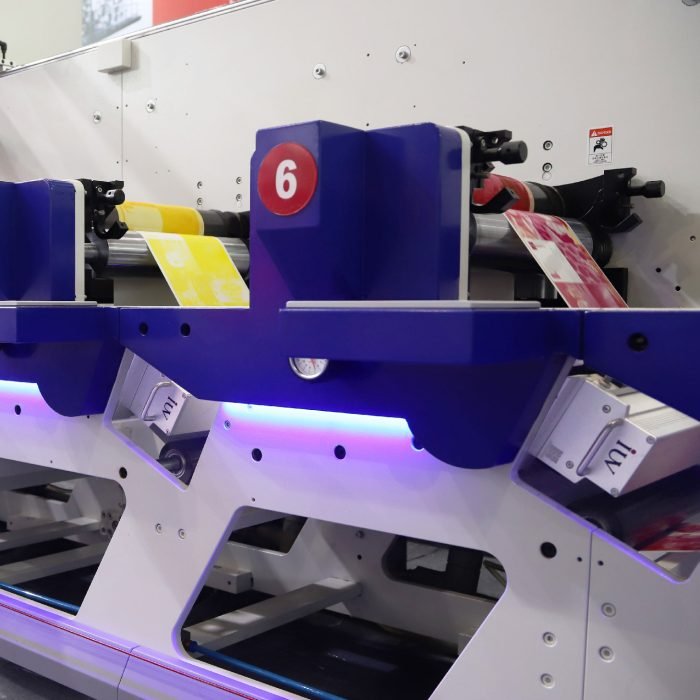 Systèmes de polymérisation par LED la nouvelle ère du séchage UV dans l’impression d’étiquettes